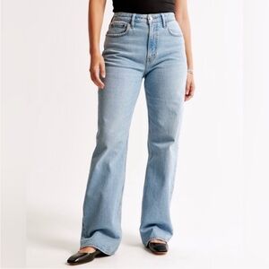 Abercrombie & Fitch jeans 90’s style high rise women’s size 33/16
